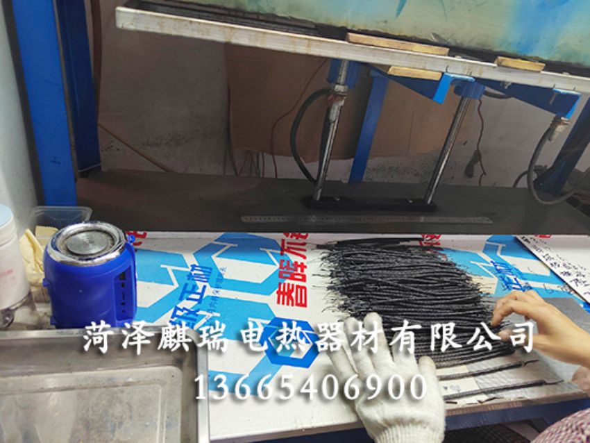 點(diǎn)擊查看詳細(xì)信息<br>標(biāo)題：工藝細(xì)節(jié) 閱讀次數(shù)：1083